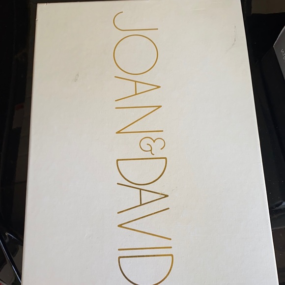 Joan & David grey heel good condition 
5 inch - Picture 2 of 7